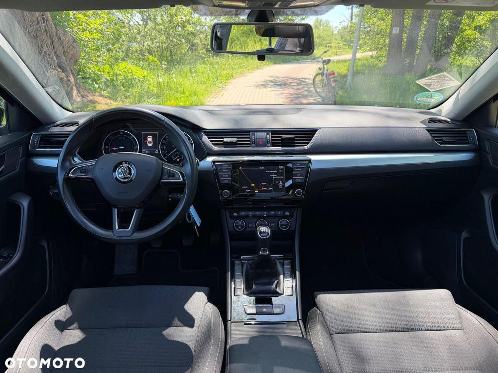 Skoda Superb 2.0 TDI Style - 15