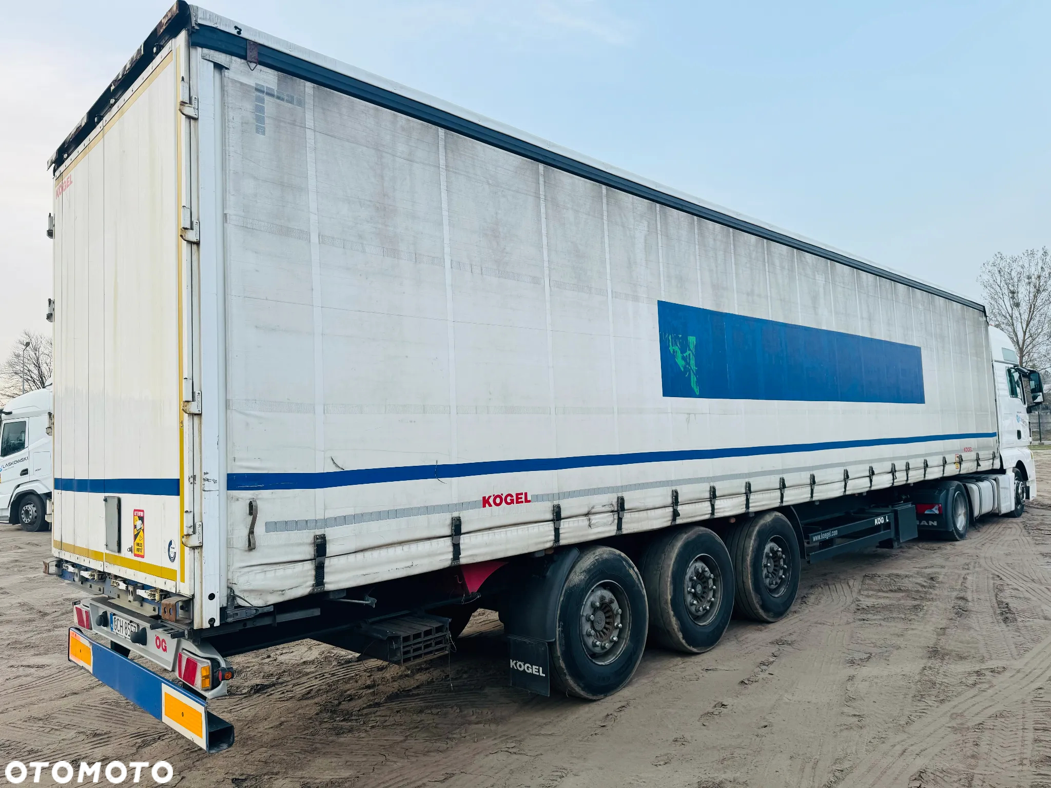 Kögel SN24 - standart Coil Mulda - 3