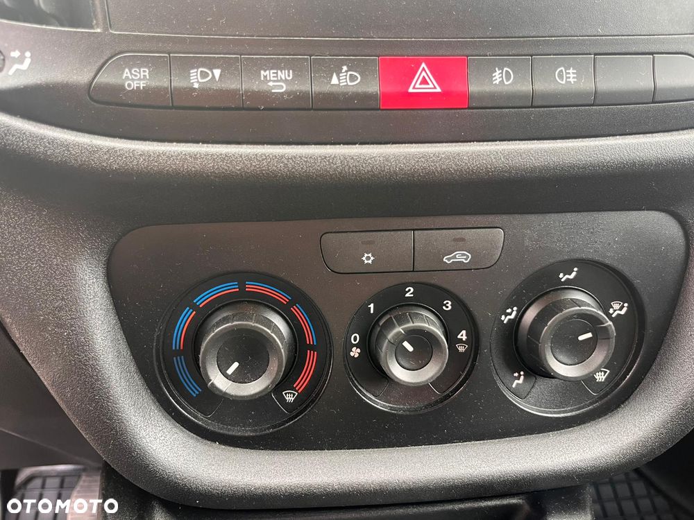 Fiat Doblo - 17