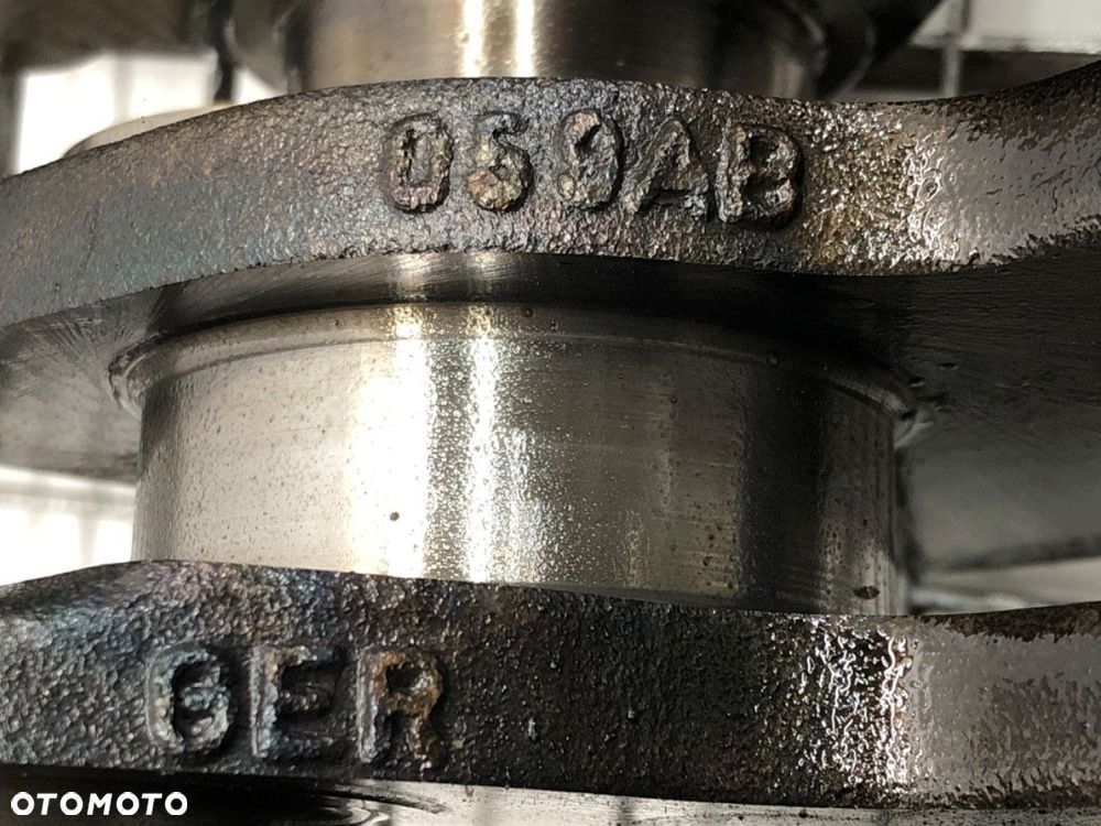 WAŁ KORBOWY - 1564.00 PLN - AUDI A4 B7 Avant (8ED) 2004 - 2008 3.0 TDI quattro 150 kW [204 KM] olej - 8