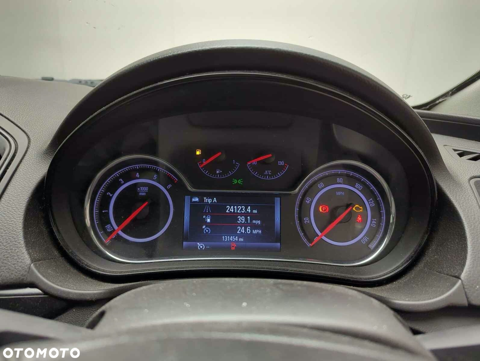 Opel Insignia 2.0 CDTI Executive ecoFLEX S&S - 9