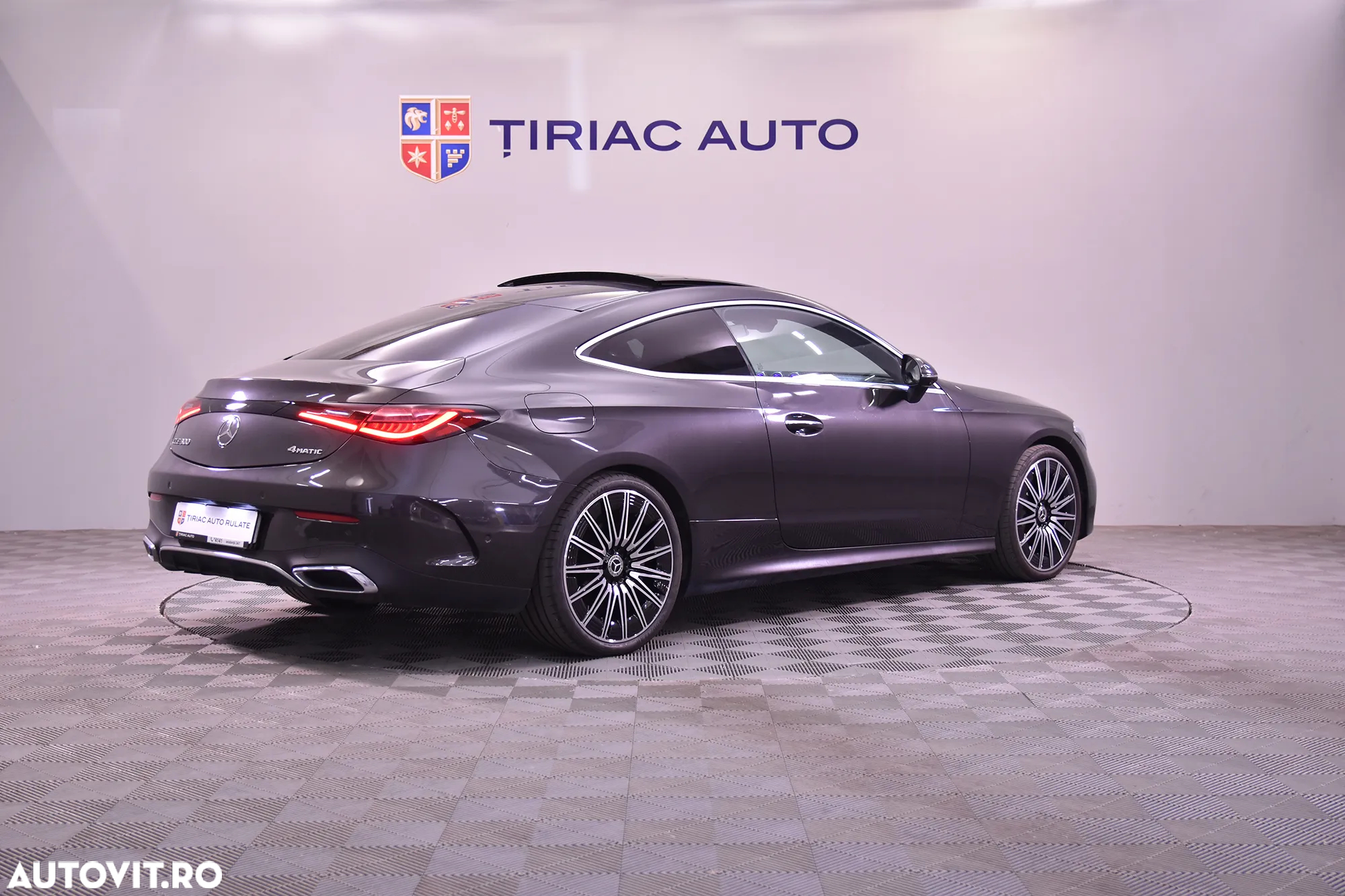 Mercedes-Benz CLE 300 4MATIC Coupe Aut. MHEV - 5