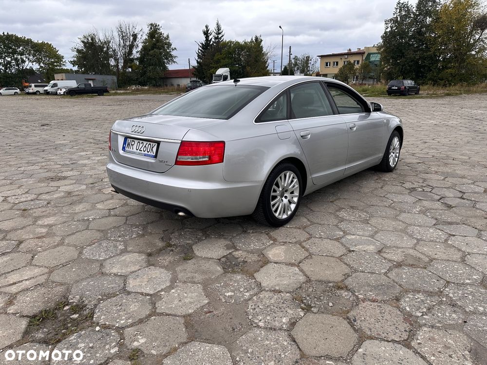 Audi A6 - 6