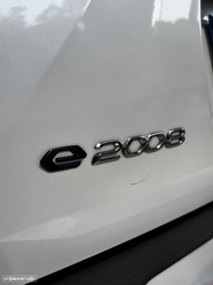 Peugeot e-2008 GT - 19