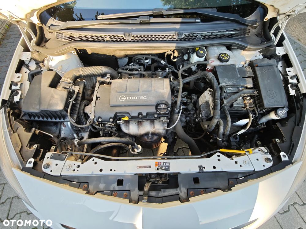 Opel Astra 1.4 Innovation - 9