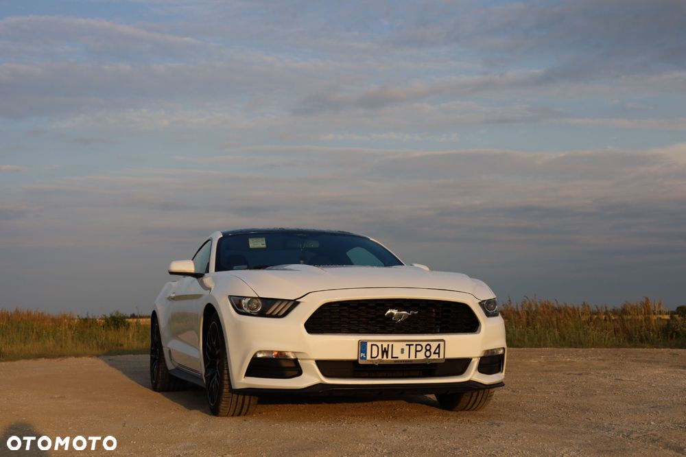 Ford Mustang 3.7 V6 - 3