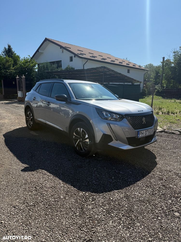 Peugeot 2008 1.2 L PureTech STT EAT8 Allure - 2