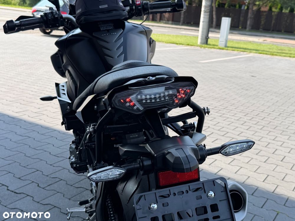 Yamaha MT - 26