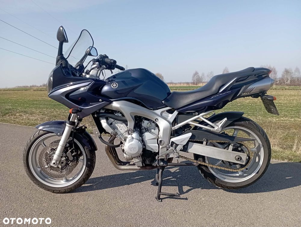 Yamaha FZ6 - 1