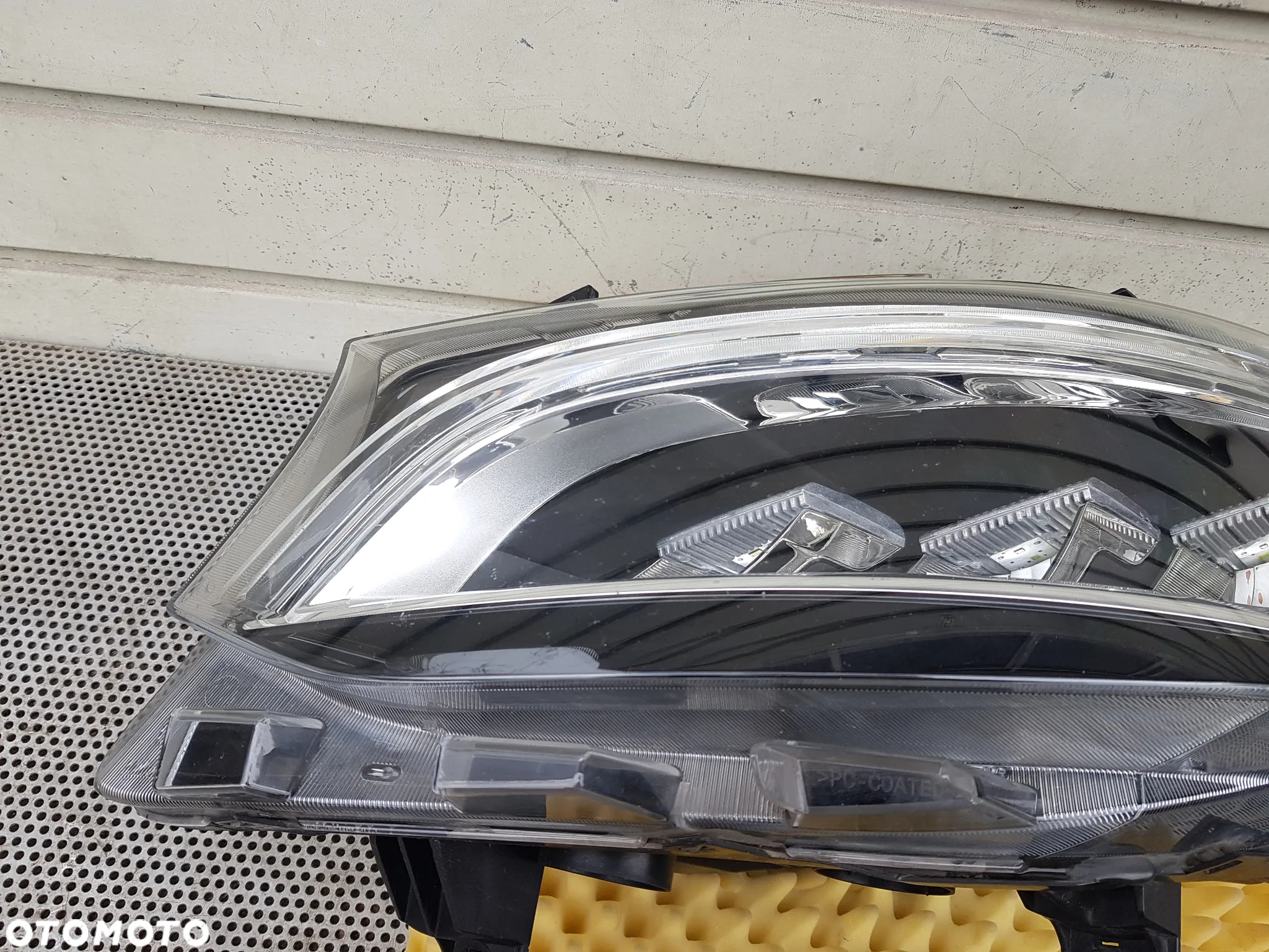 Mercedes W907 W910 Sprinter Lampa Lewa Przód High Performance LED - 3