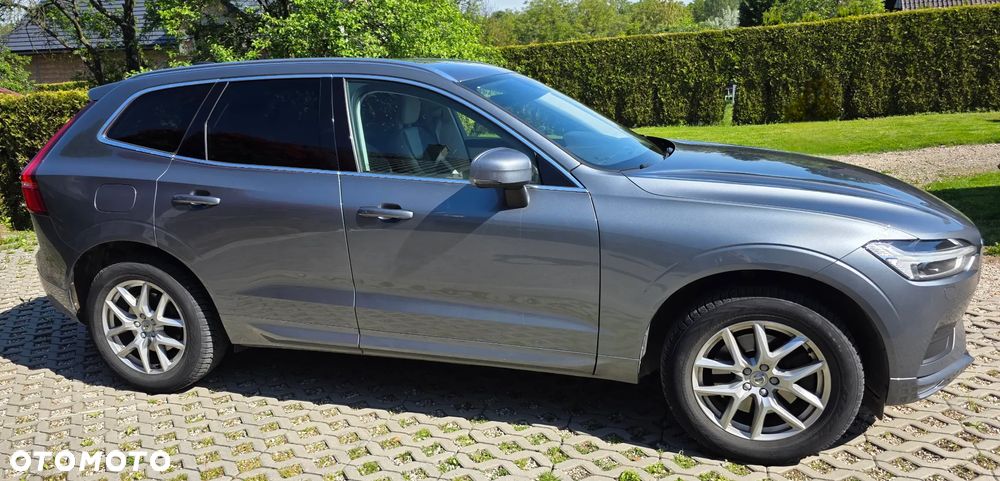 Volvo XC 60 D4 AWD Momentum - 3