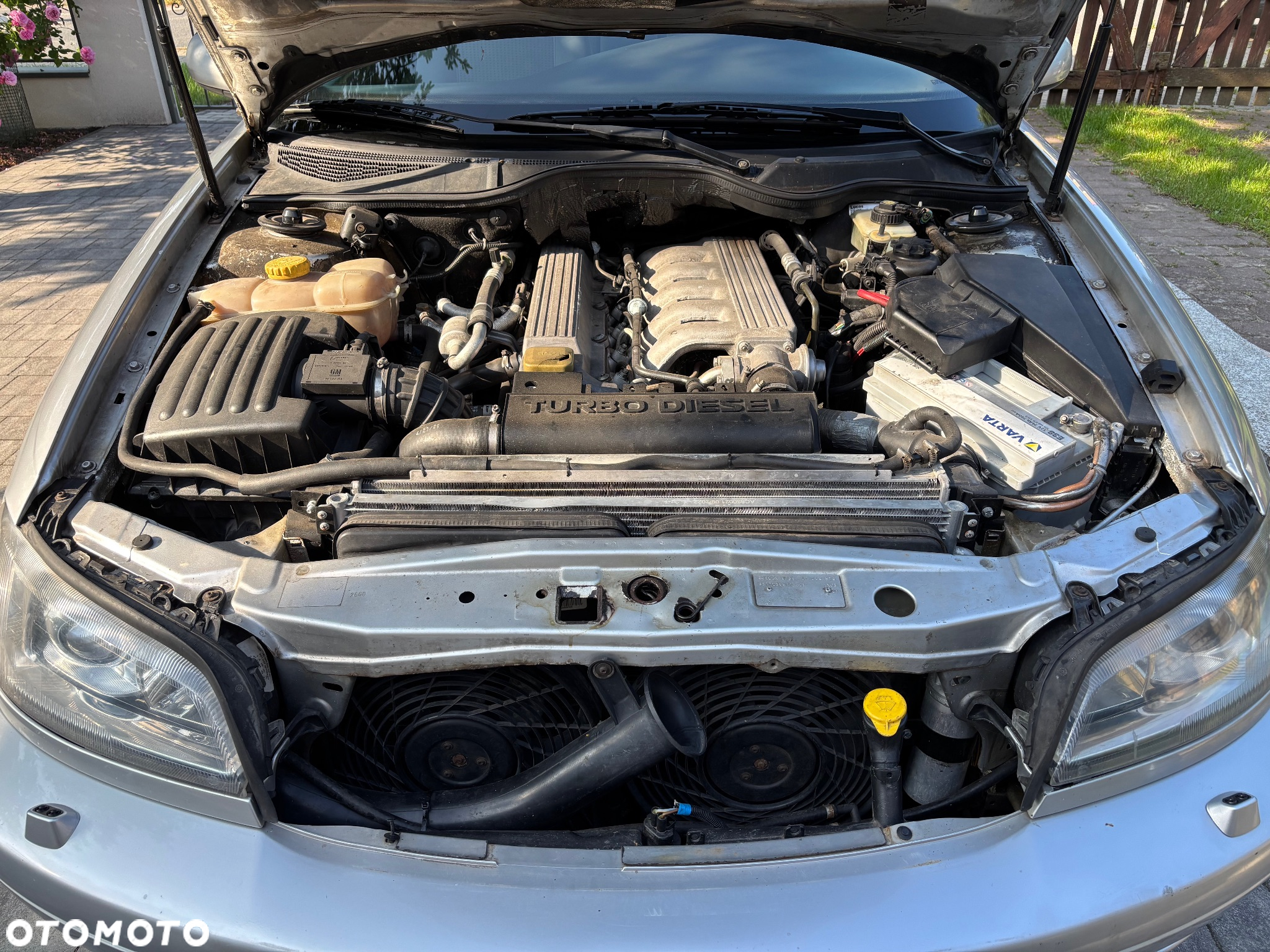 Opel Omega 2.5 TD Elegance - 12