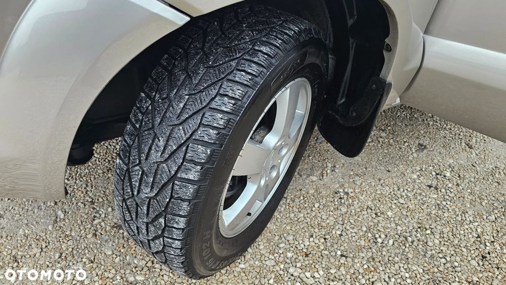 Hyundai Tucson 2.0 2WD GLS Style - 30