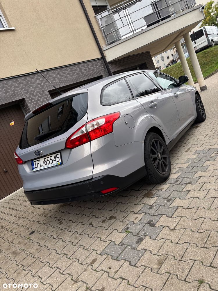 Ford Focus 1.6 TDCi Edition - 4