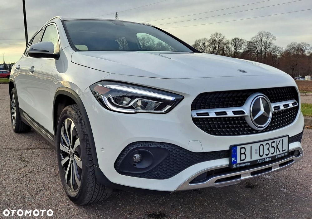 Mercedes-Benz GLA 250 4Matic 8G-DCT Progressive - 2