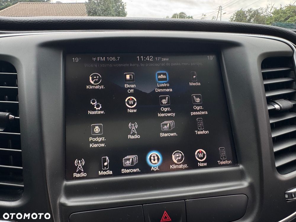 Chrysler 200 - 28