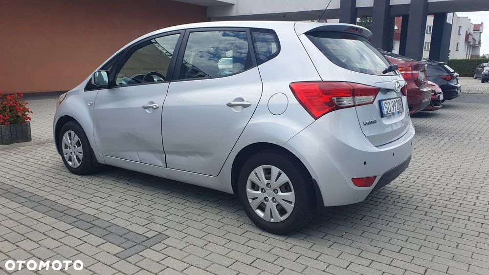 Hyundai ix20 - 3