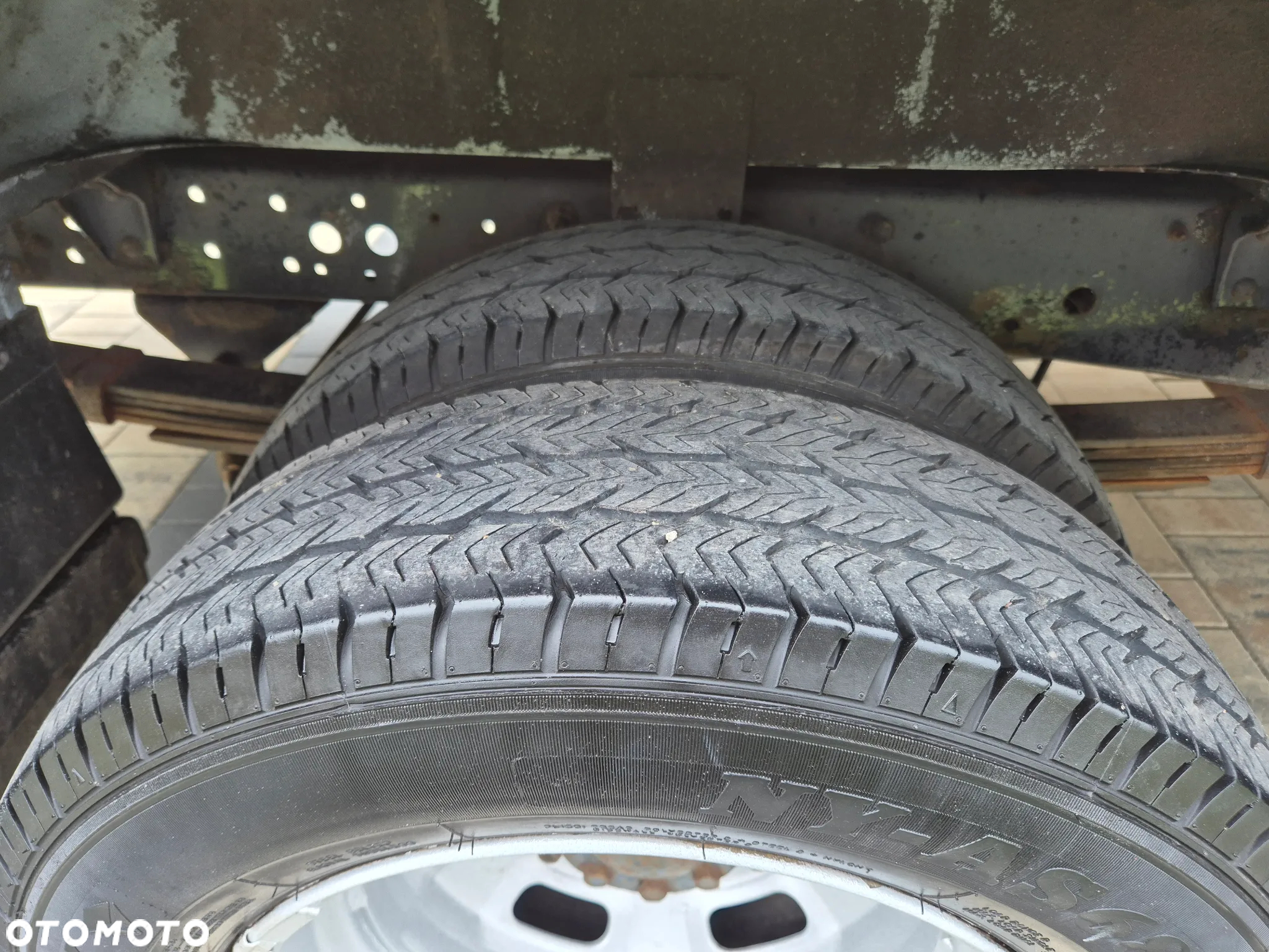 Iveco DAILY 40C15 L3H2 KLIMA BLIZNIAK TEMPOMAT BLOKADA MOSTU NAVI - 15