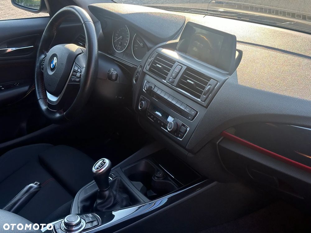 BMW Seria 1 118d Sport Line - 16
