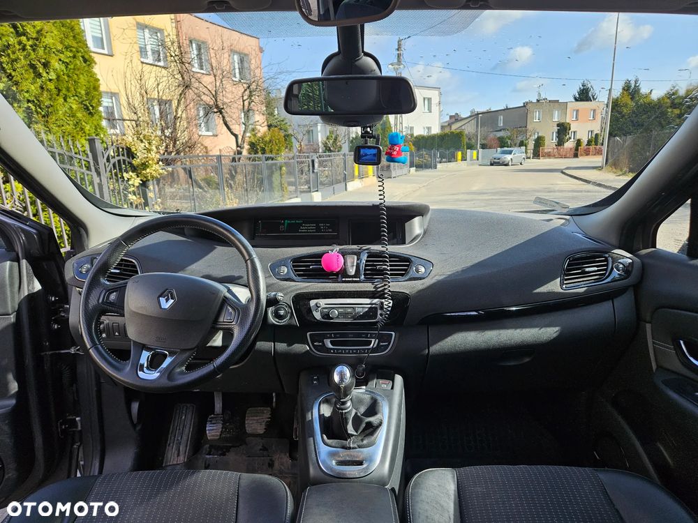 Renault Grand Scenic Energy dCi 130 Start & Stop Bose Edition - 10