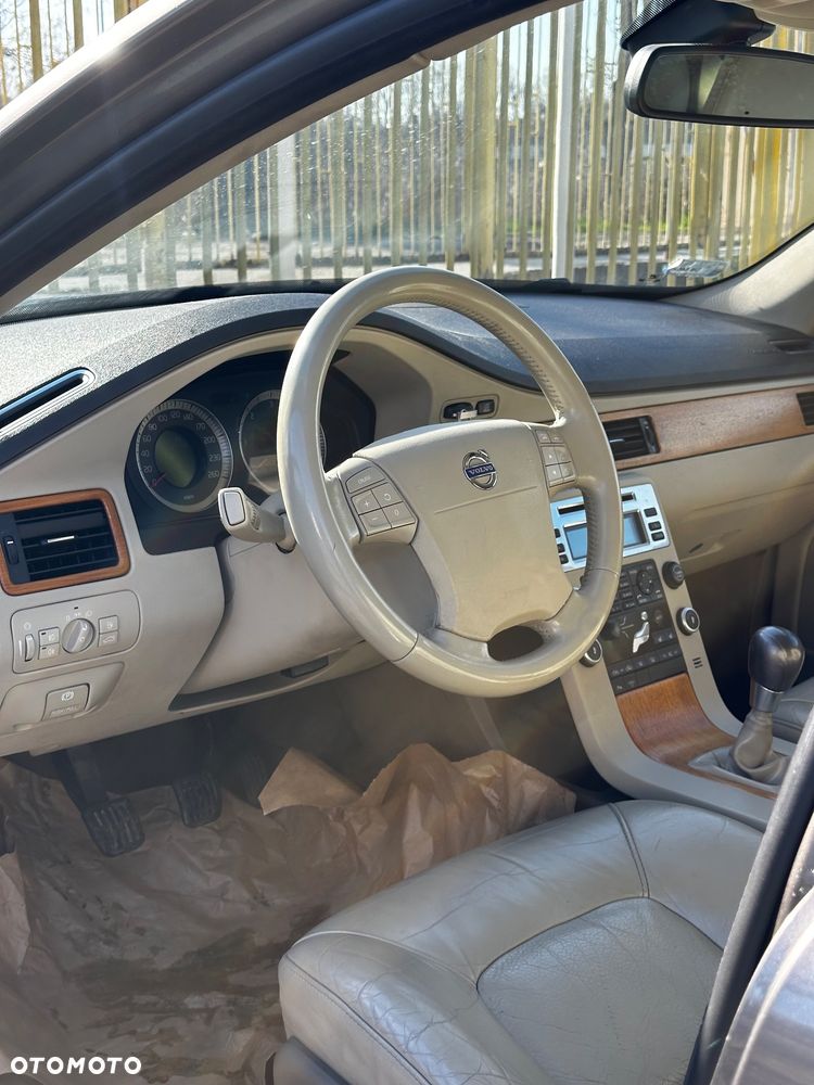 Volvo V70 2.0D Summum - 5