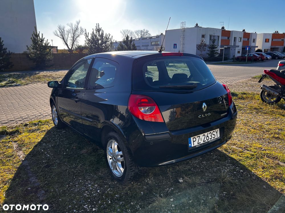 Renault Clio 1.2 16V Extreme - 5
