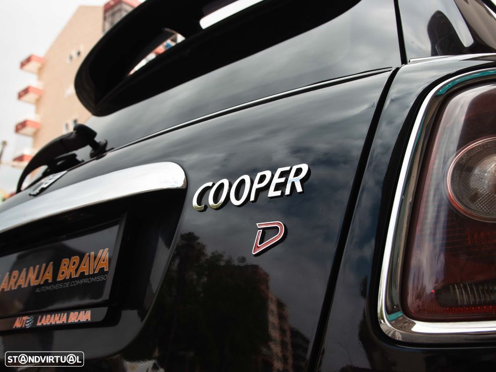 MINI 3 Portas Cooper D - 32