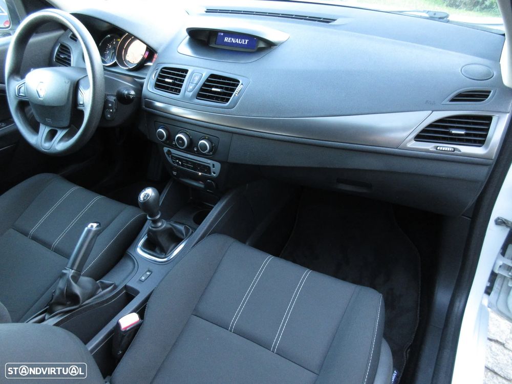 Renault mégane - 24