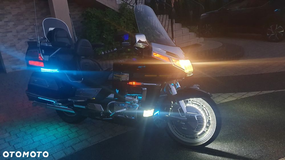 Honda GL - 4
