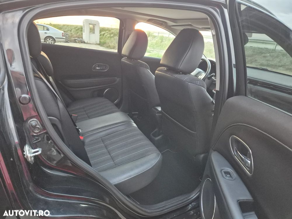 Honda HR-V 1.5 i-VTEC 4x2 CVT Executive - 22