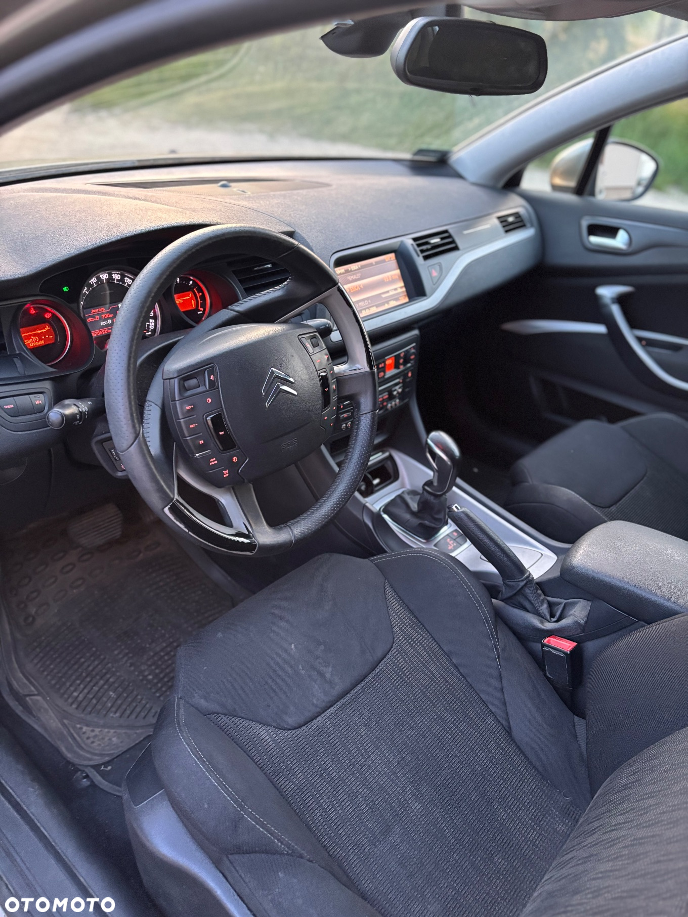 Citroën C5 Tourer e-HDi 110 EGS6 FAP Selection - 21