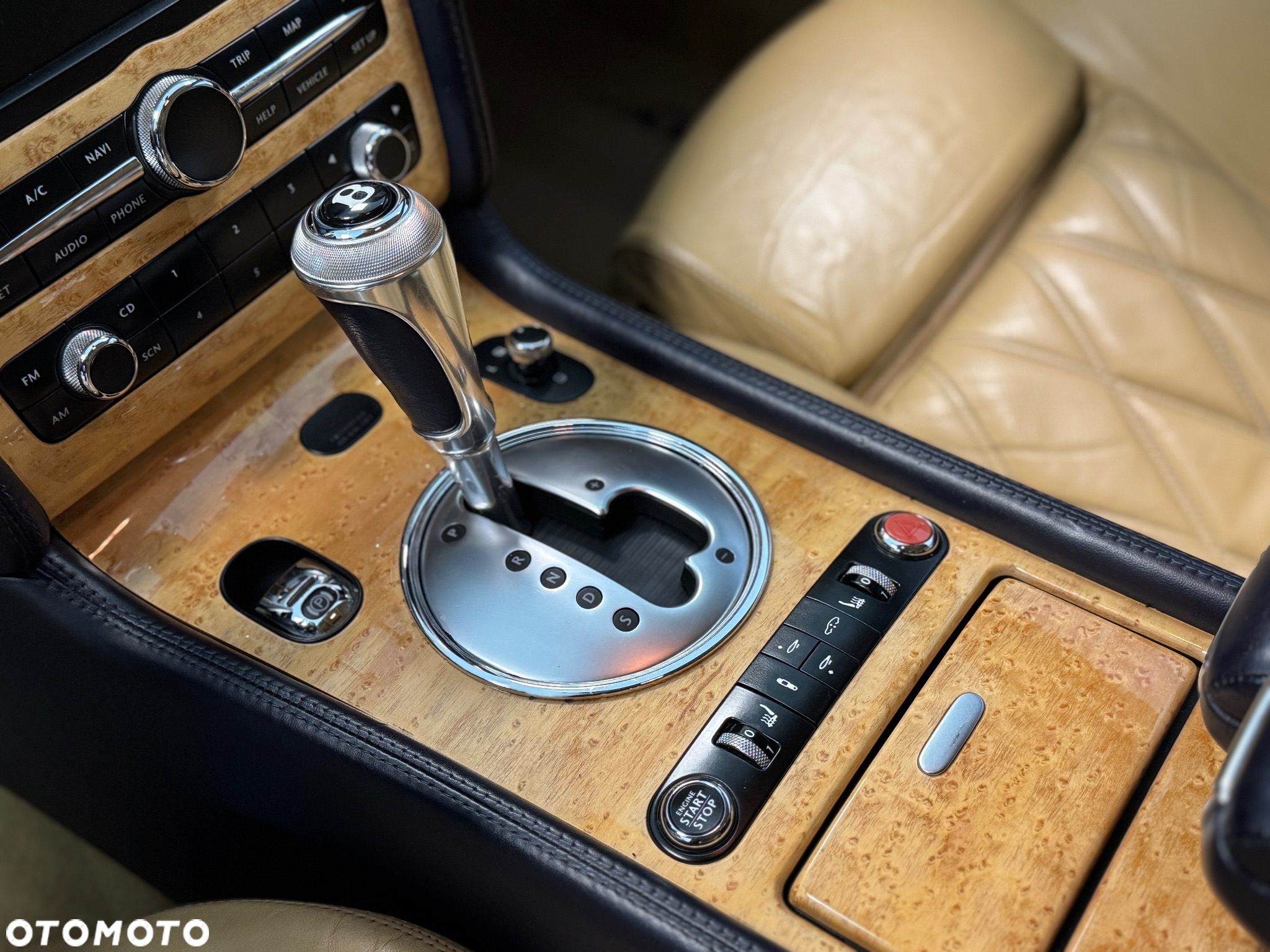 Bentley Continental GT - 19