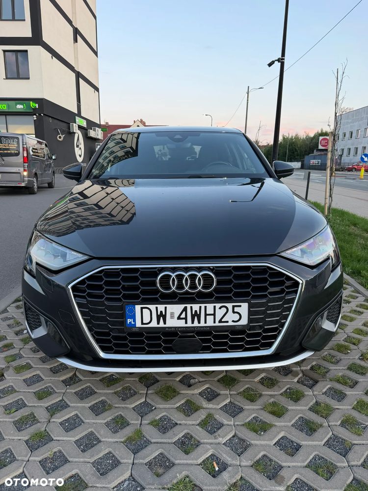 Audi A3 Sportback - 4