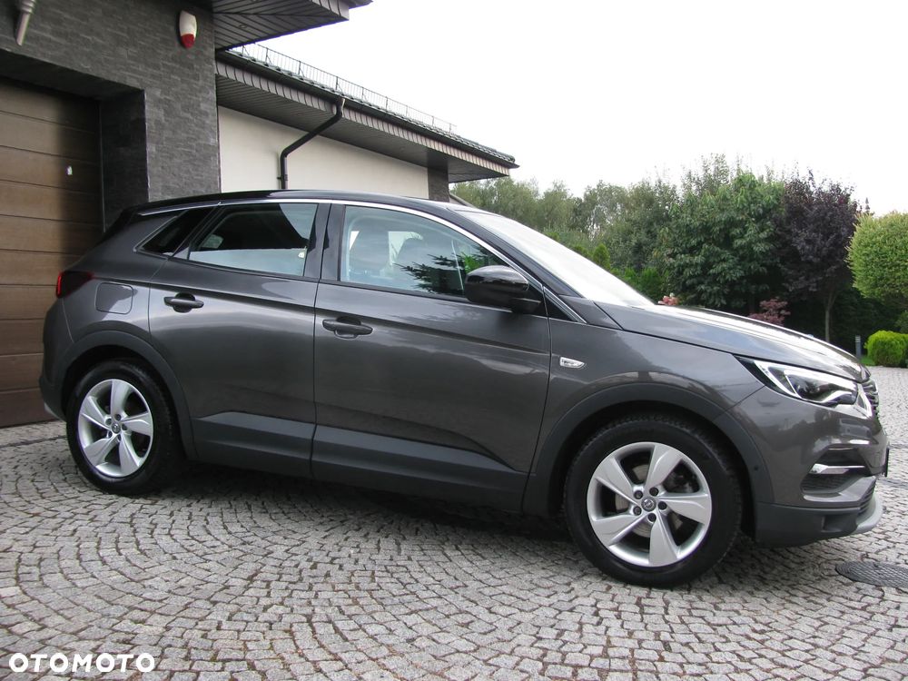 Opel Grandland X 1.2 Start/Stop Business Edition - 8