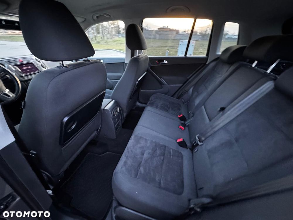 Volkswagen Tiguan - 17