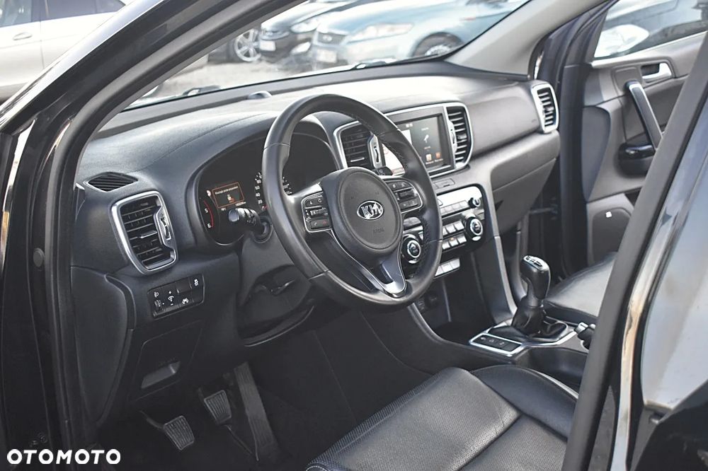 Kia Sportage 1.7 CRDI 2WD Spirit - 16