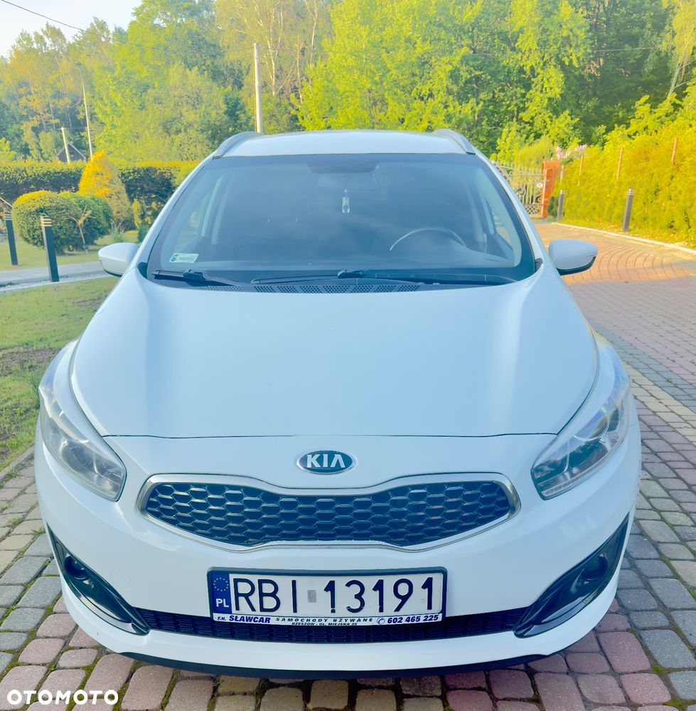 Kia Ceed - 1