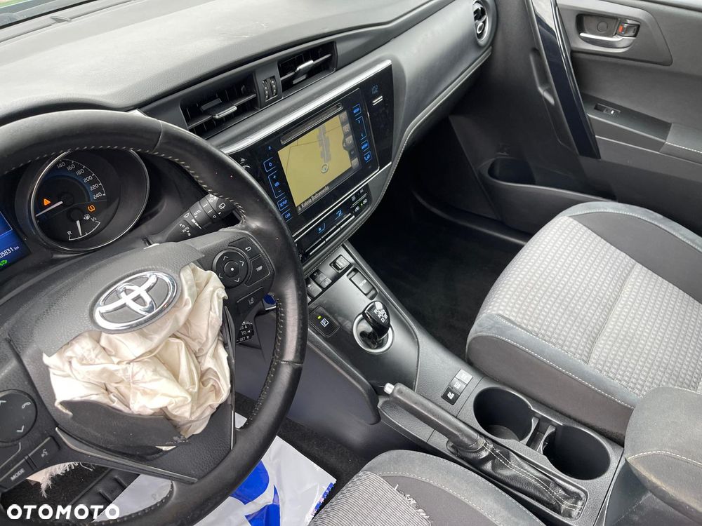 Toyota Auris 1.8 VVT-i Automatik Design Edition - 13