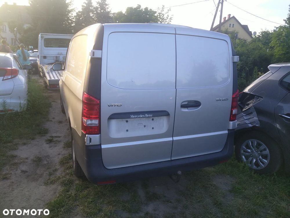 Mercedes-Benz Vito - 32