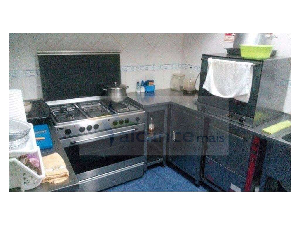 Café/ Pastelaria - junto ao Jardim Municipal de Serpa - Grande imagem: 5/5