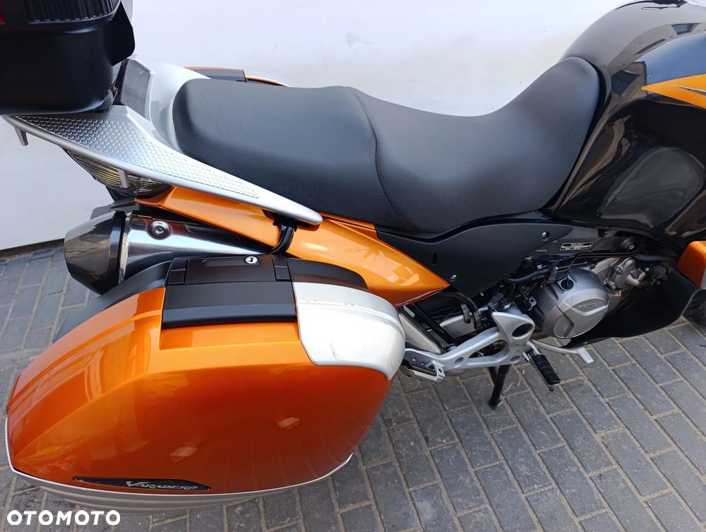 Honda Varadero - 24