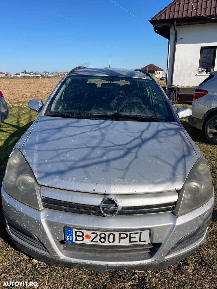 Opel Astra 1.9 CDTI DPF Cosmo - 3