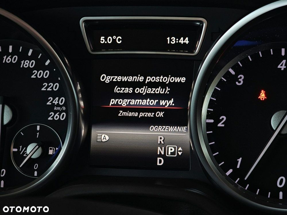 Mercedes-Benz GL 350 BlueTEC 4Matic 7G-TRONIC - 17