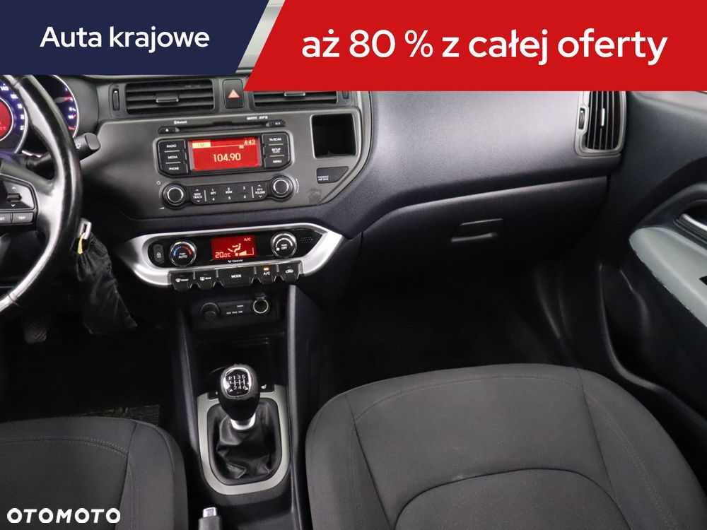 Kia Rio - 10