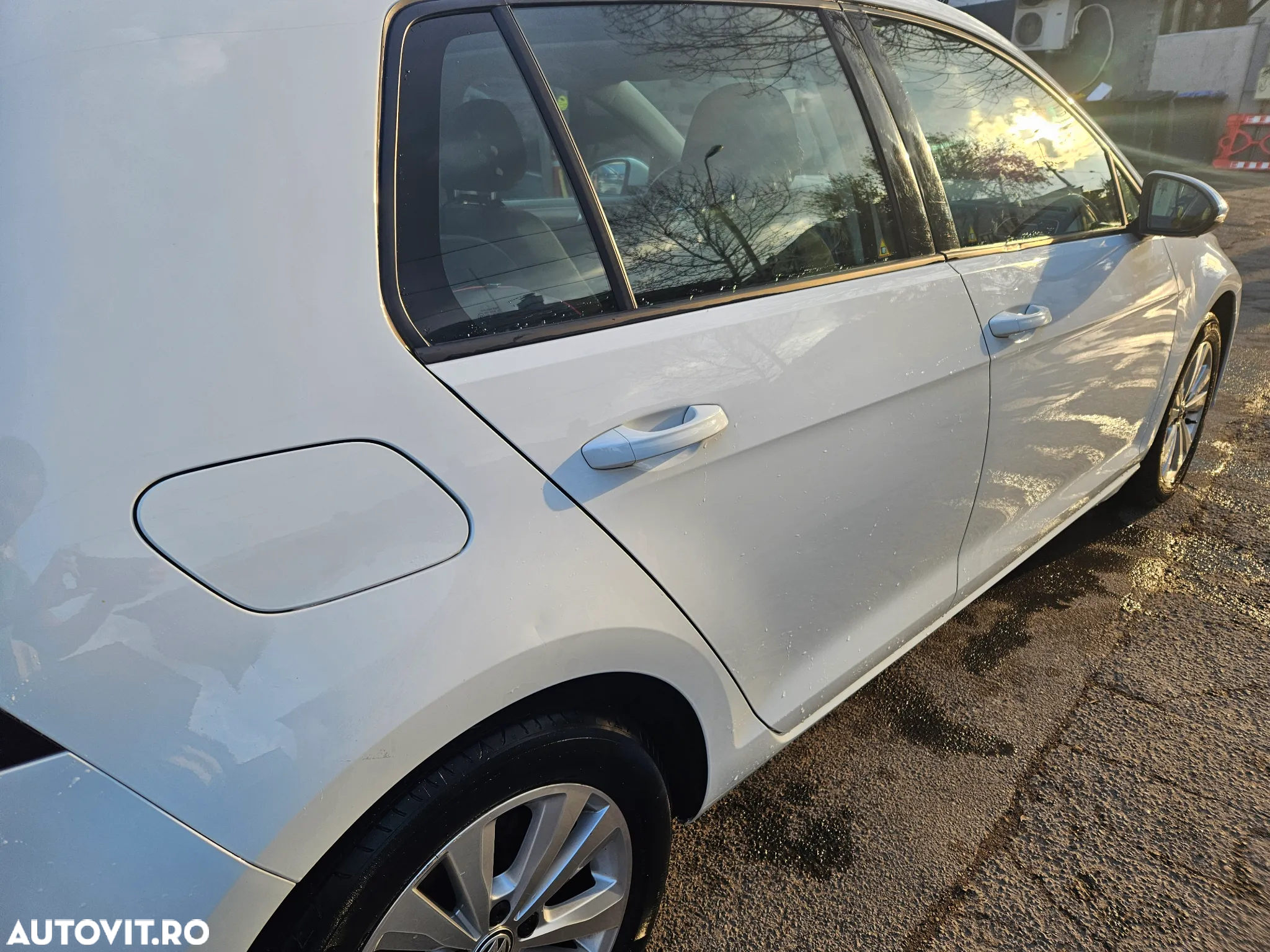 Volkswagen Golf 1.0 TSI Comfortline - 26
