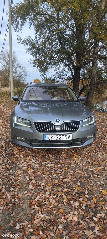 Skoda Superb 2.0 TDI L&K DSG - 1