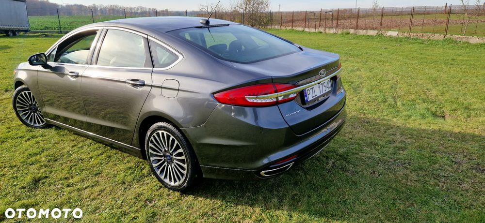 Ford Fusion - 6