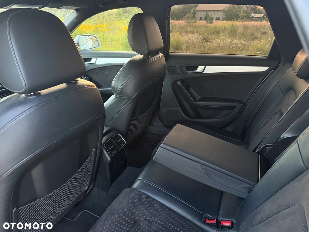 Audi A4 Avant 2.0 TDI Sport S tronic - 14