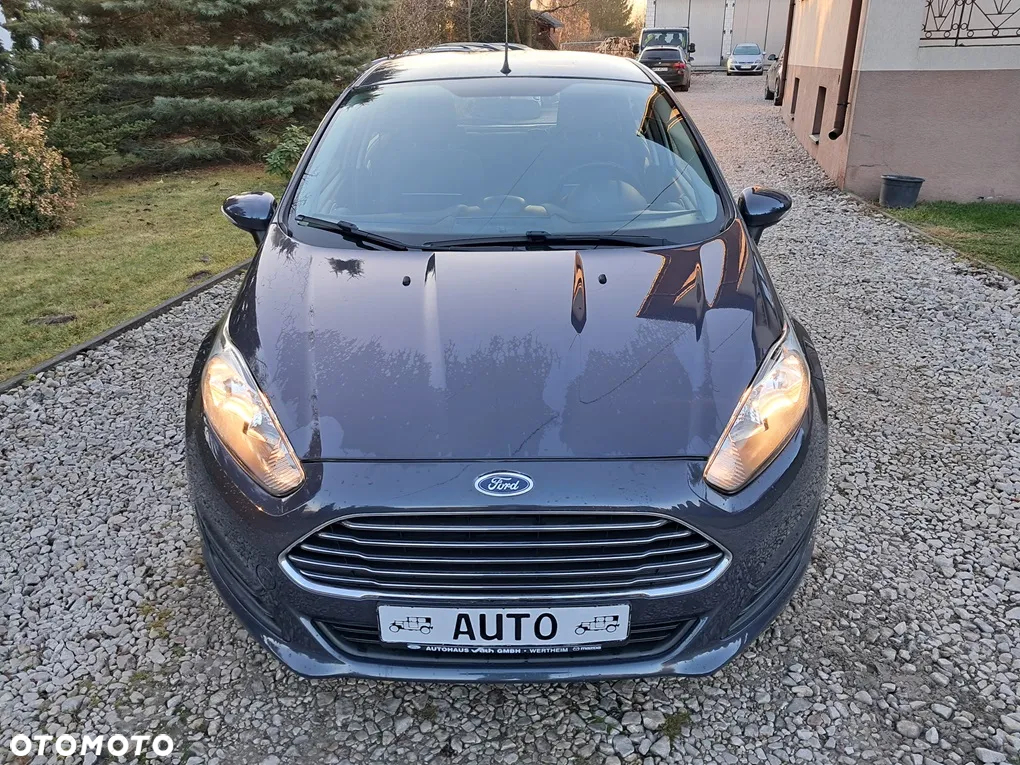 Ford Fiesta 1.25 Ambiente - 2