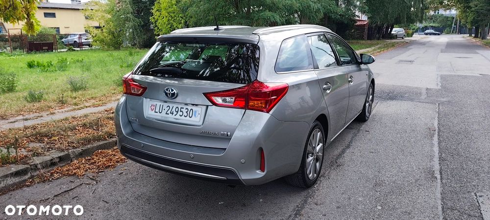 Toyota Auris 1.8 HSD Prestige NAVI - 5